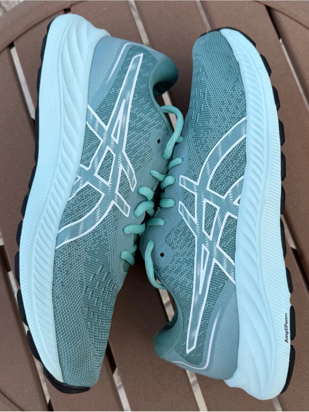 ASICS GEL-Excite 9 Women’s 8.5 Gray Green Teal Running Shoes